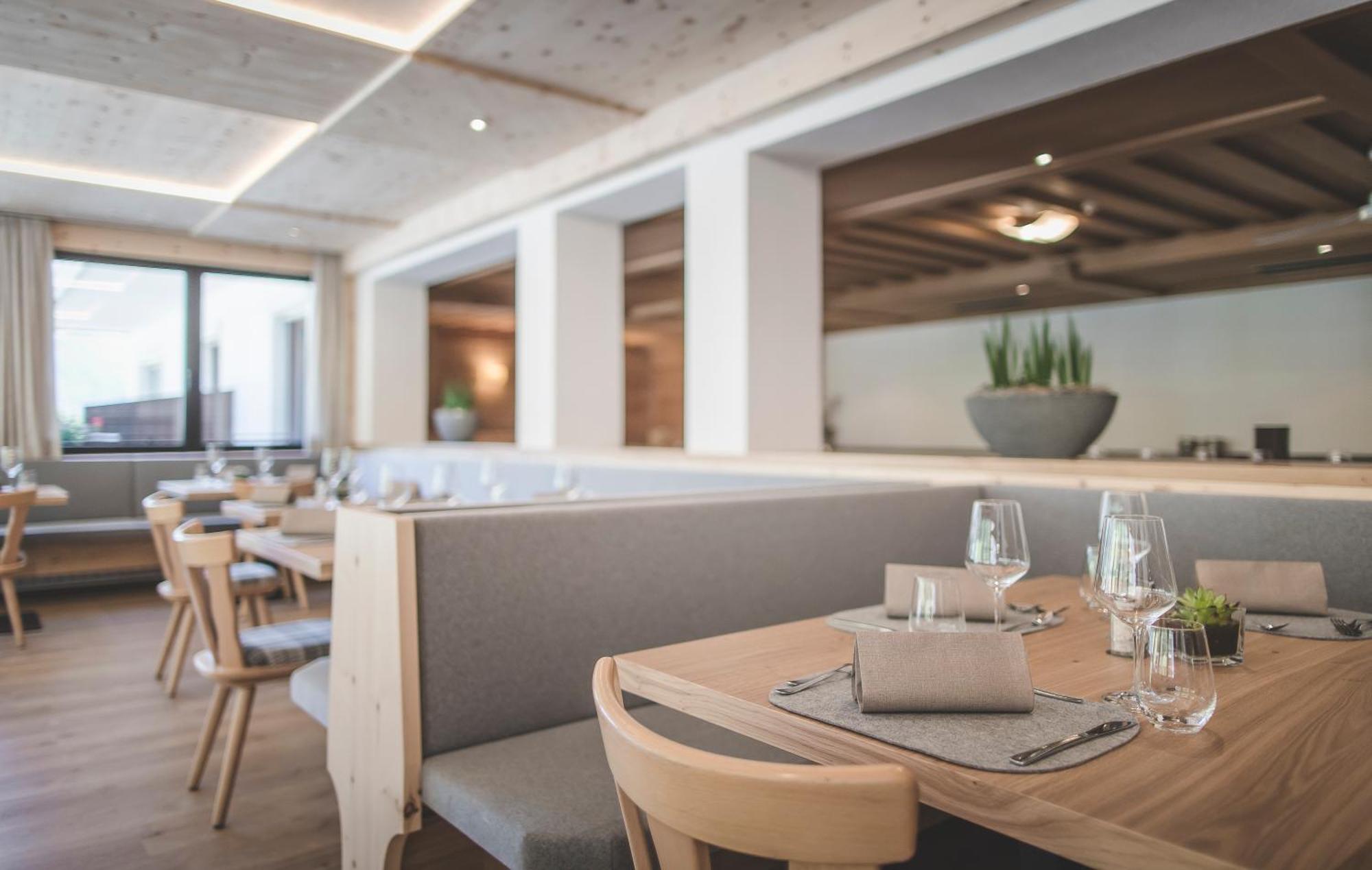 Hotel Adler Ahrntal Zewnętrze zdjęcie